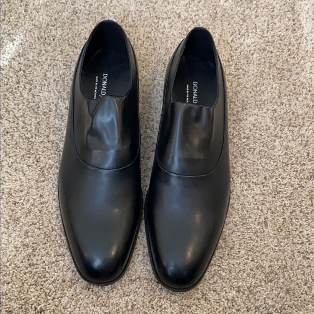 Black Leather men’s shoes